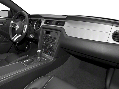 2013 Ford Mustang V6