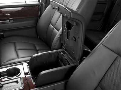 2014 Lincoln Navigator Base