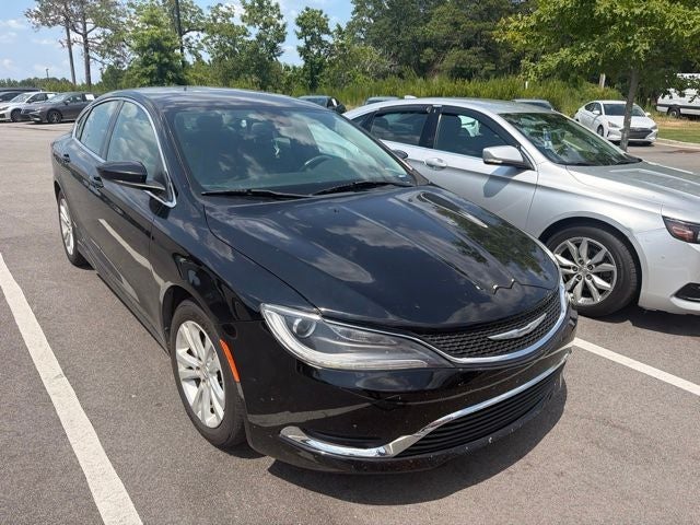 2017 Chrysler 200 Limited