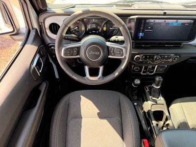 2025 Jeep Wrangler Sahara 4xe