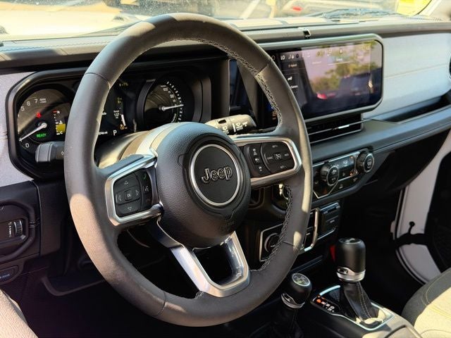 2025 Jeep Wrangler Sahara 4xe