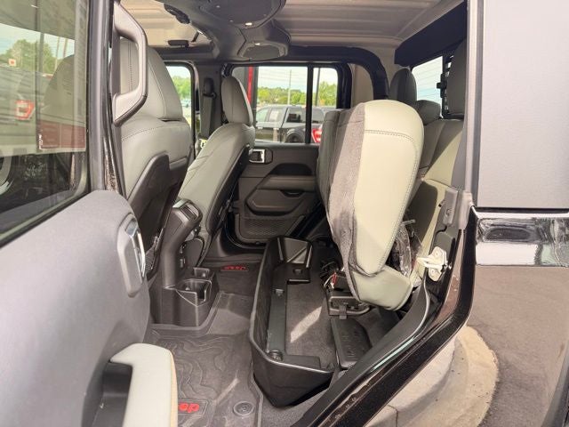 2024 Jeep Gladiator Mojave