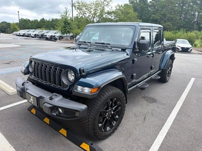 2025 Jeep Gladiator Nighthawk