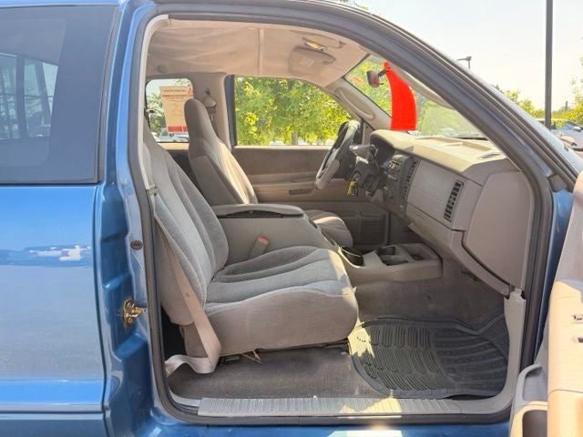 2004 Dodge Dakota Sport