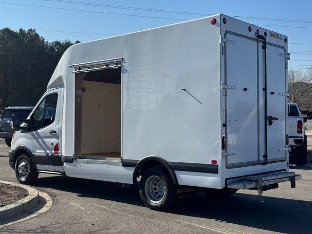 2022 Ford Transit-350 Base