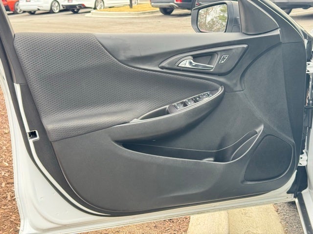 2023 Chevrolet Malibu LS 1FL