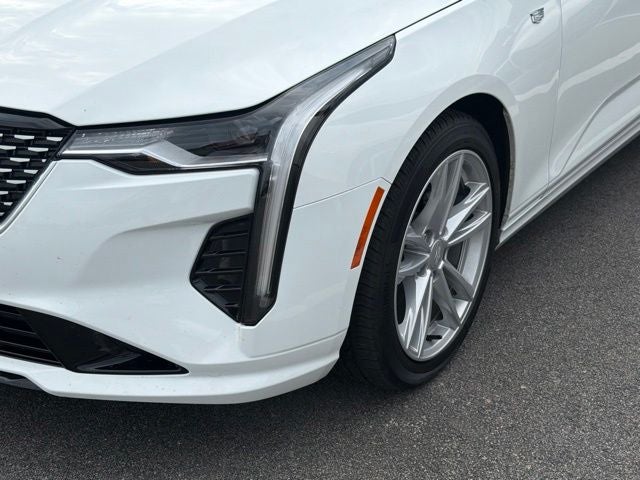 2026 Cadillac CT4 Luxury