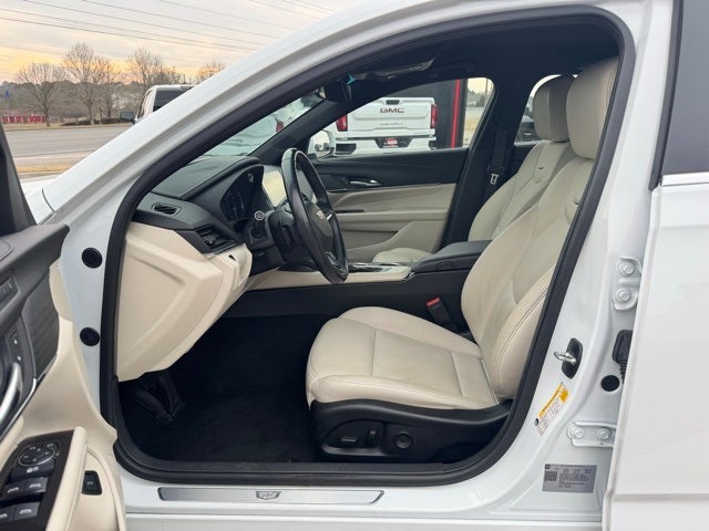 2024 Cadillac CT4 Premium Luxury