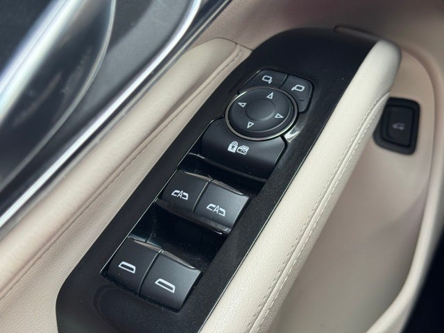 2024 Cadillac CT4 Premium Luxury