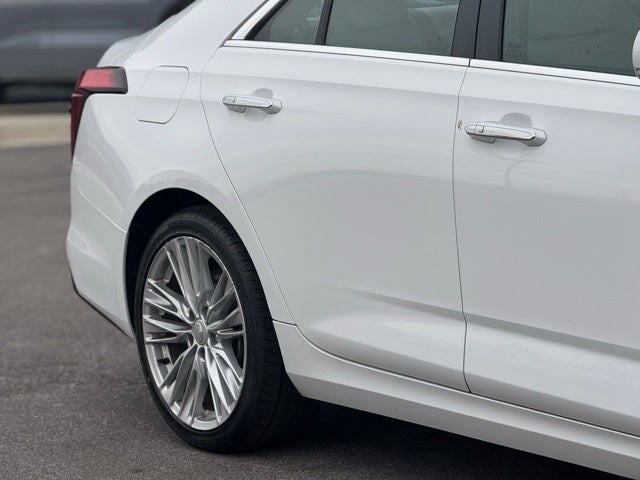 2024 Cadillac CT4 Premium Luxury