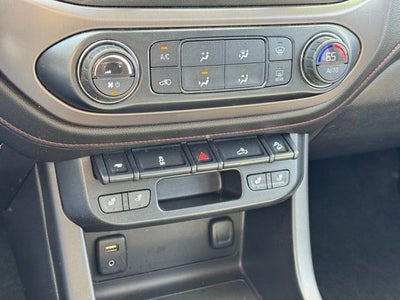 2016 GMC Canyon SLE1