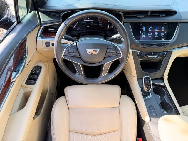 2017 Cadillac XT5 Premium Luxury