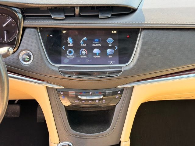 2017 Cadillac XT5 Premium Luxury