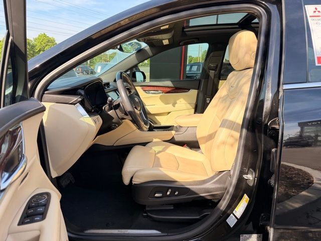 2017 Cadillac XT5 Premium Luxury