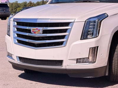 2019 Cadillac Escalade Luxury