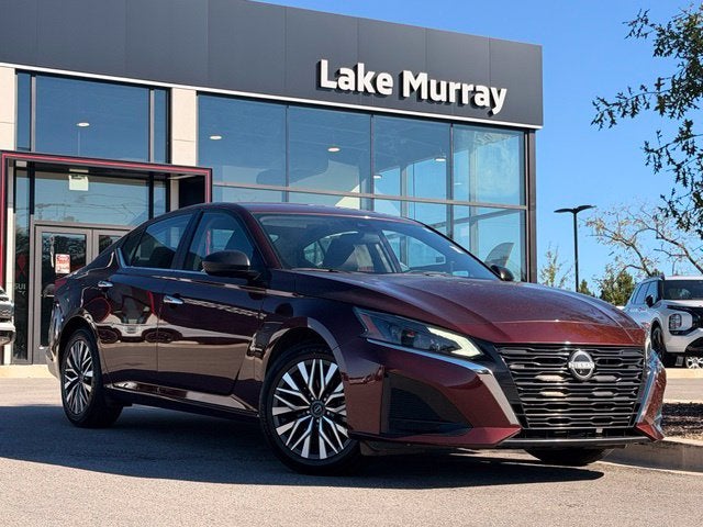 2025 Nissan Altima
