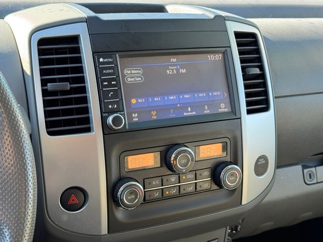 2021 Nissan Frontier SV