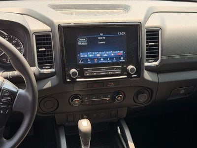 2022 Nissan Frontier SV