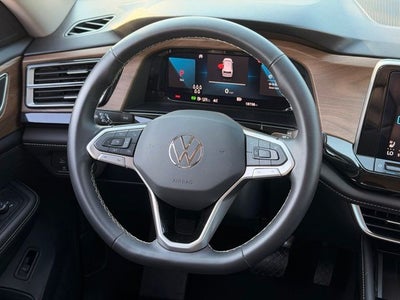 2026 Volkswagen Atlas SE w/Technology