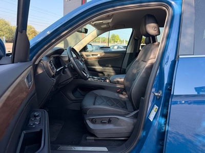 2026 Volkswagen Atlas SE w/Technology