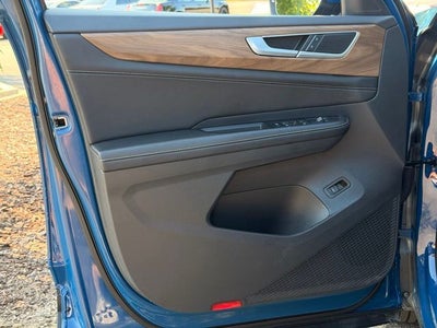 2026 Volkswagen Atlas SE w/Technology