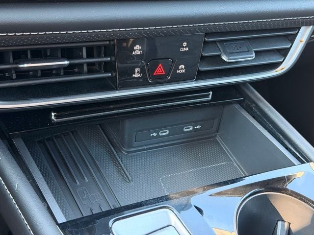 2026 Volkswagen Atlas SE w/Technology