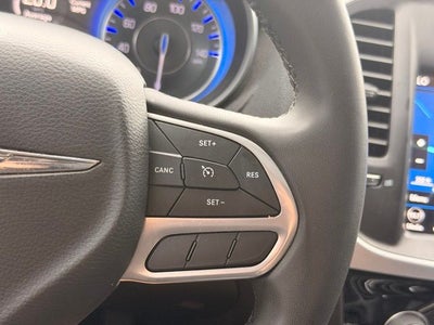 2023 Chrysler 300 Touring