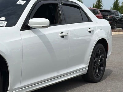 2023 Chrysler 300 Touring