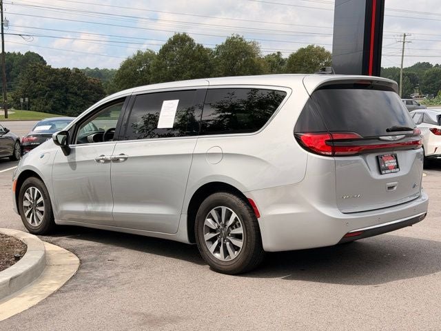 2023 Chrysler Pacifica Hybrid Touring L