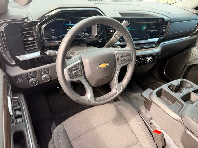 2025 Chevrolet Silverado 1500 LT LT1