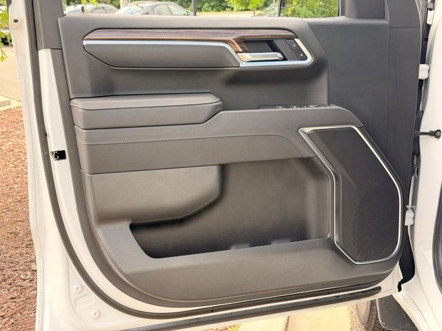 2025 Chevrolet Silverado 1500 LT LT1