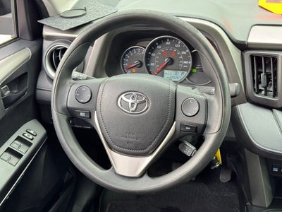 2016 Toyota RAV4 LE