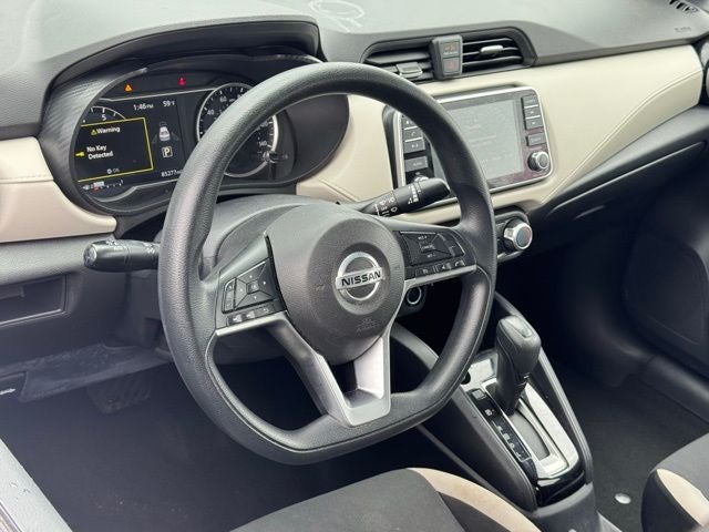 2022 Nissan Versa 1.6 SV