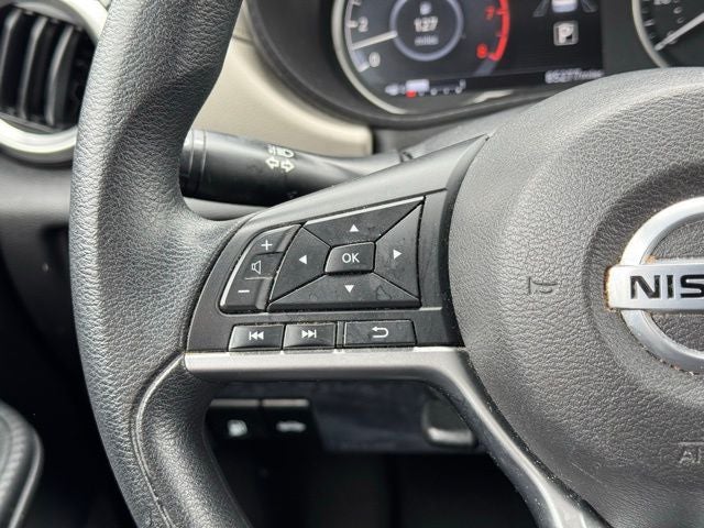 2022 Nissan Versa 1.6 SV