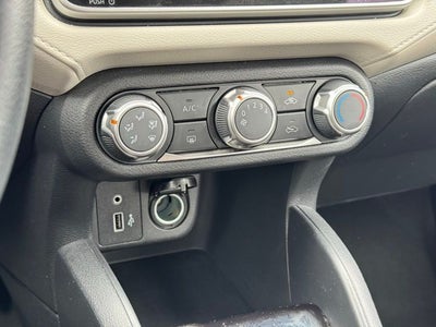 2022 Nissan Versa 1.6 SV