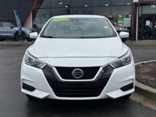 2022 Nissan Versa 1.6 SV