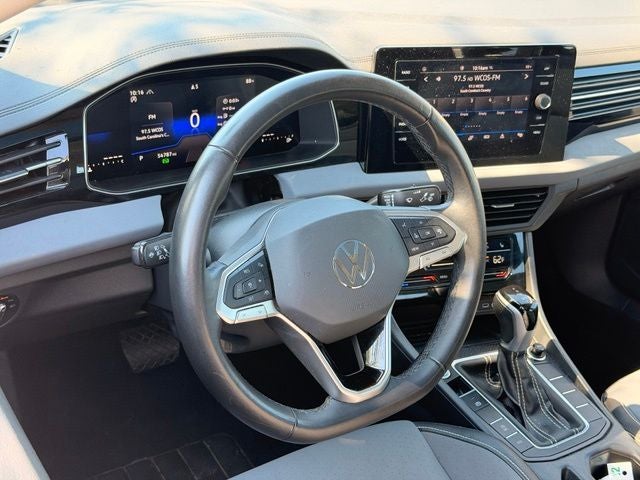 2025 Volkswagen Jetta 1.5T SE