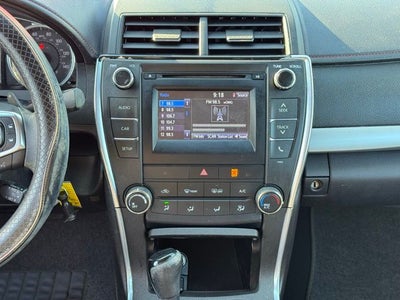 2015 Toyota Camry SE