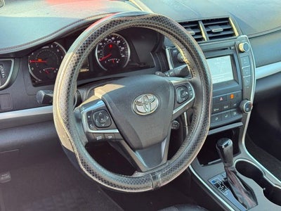 2015 Toyota Camry SE