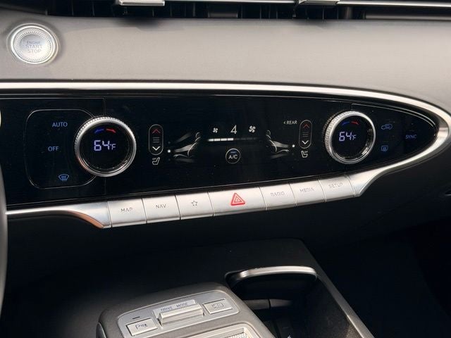 2025 Genesis GV70 2.5T