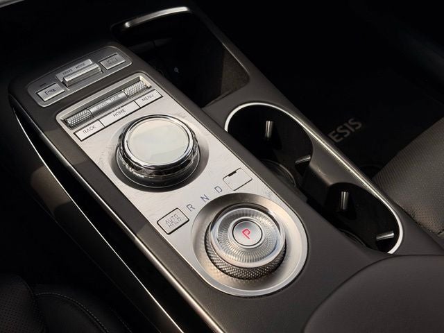 2025 Genesis GV70 2.5T