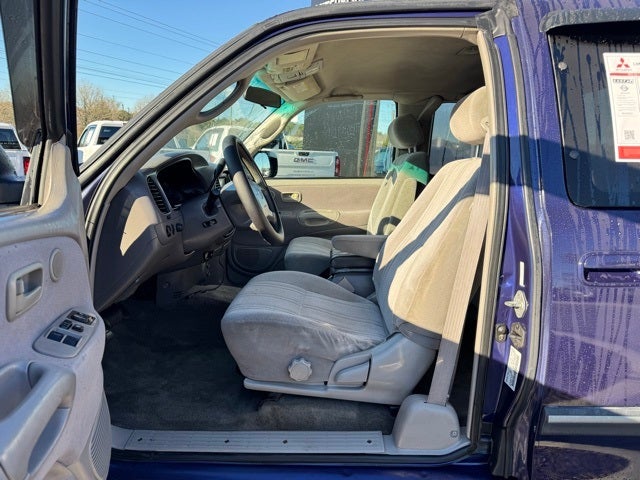 2000 Toyota Tundra SR5