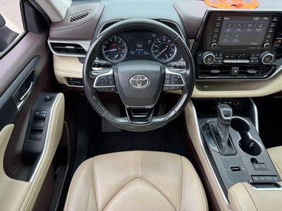 2021 Toyota Highlander XLE
