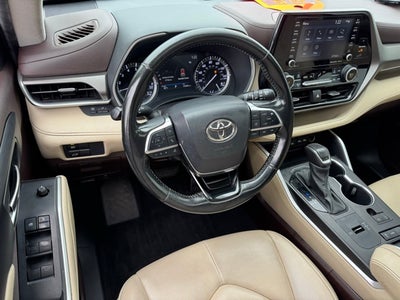 2021 Toyota Highlander XLE