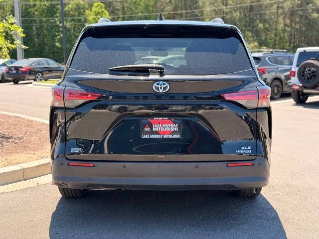 2022 Toyota Sienna XLE 7 Passenger