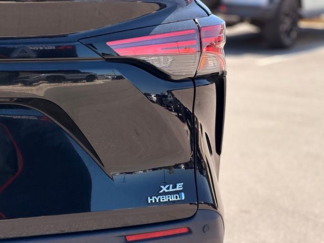 2022 Toyota Sienna XLE 7 Passenger