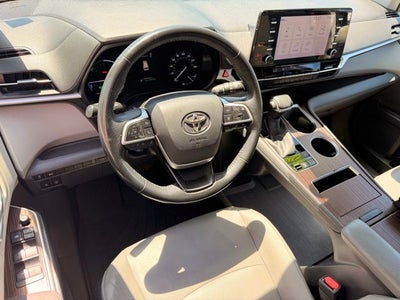 2022 Toyota Sienna XLE 7 Passenger