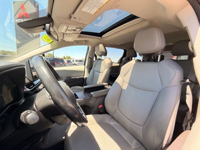2022 Toyota Sienna XLE 7 Passenger