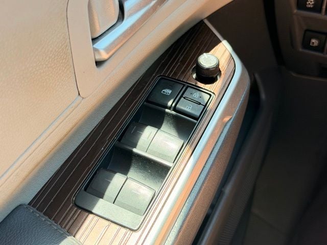 2022 Toyota Sienna XLE 7 Passenger