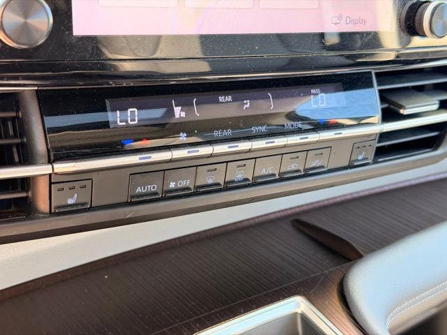 2022 Toyota Sienna XLE 7 Passenger